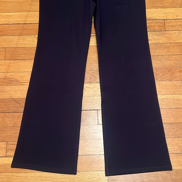 Quince Ultra Stretch Ponte Bootcut Pants in Navy, size Large - Picture 5 of 13